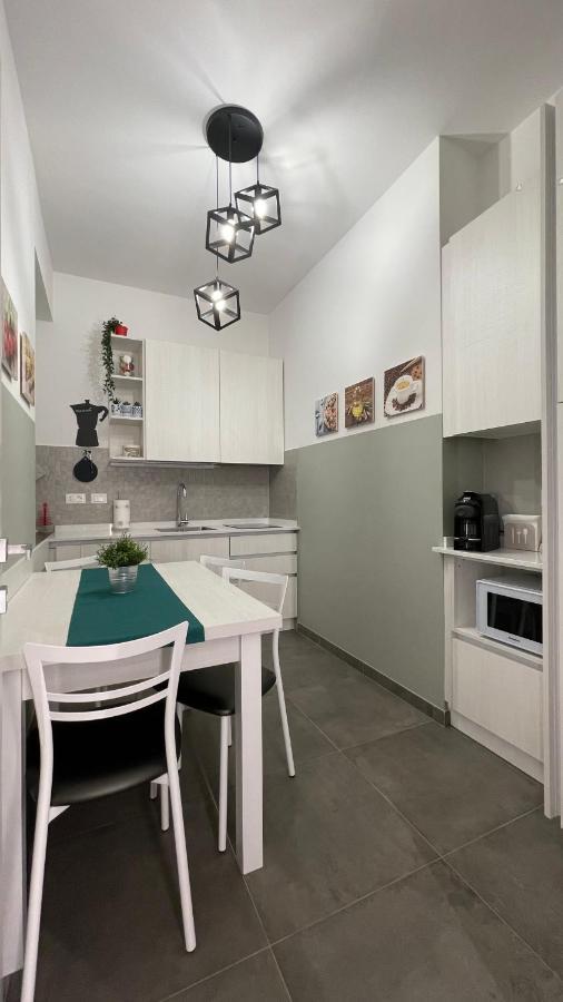 Guest House Kinga Cavour フィレンツェ エクステリア 写真