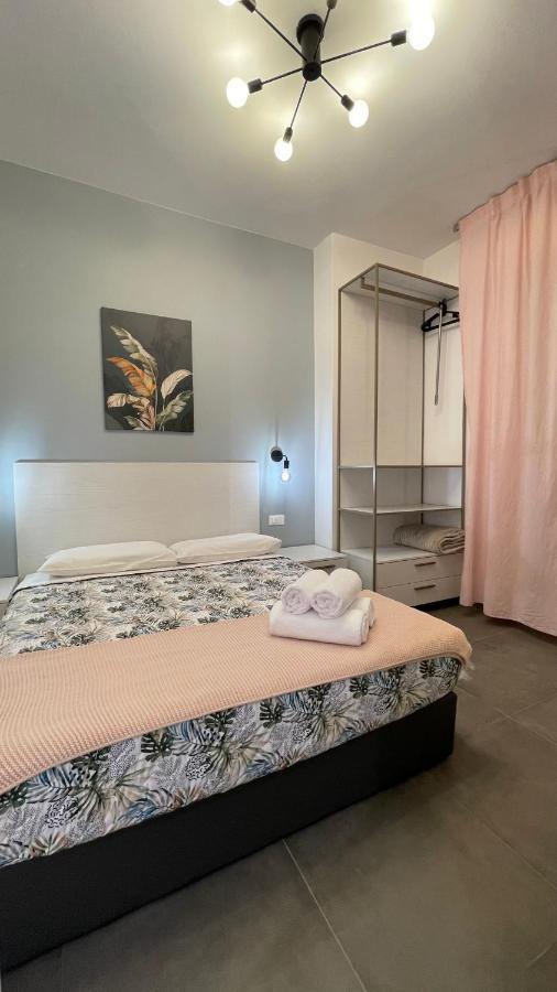 Guest House Kinga Cavour フィレンツェ エクステリア 写真