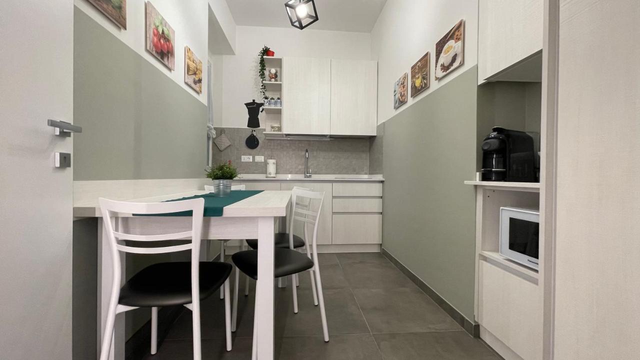 Guest House Kinga Cavour フィレンツェ エクステリア 写真